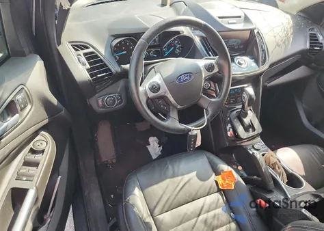 2015 Ford Escape Titanium z USA, uszkodzony, nr VIN 1FMCU0J93FUC74448